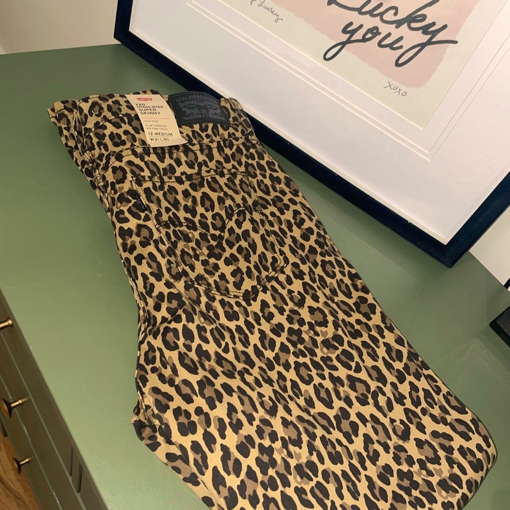 Levi’s Leopard Print Skinny Jeans